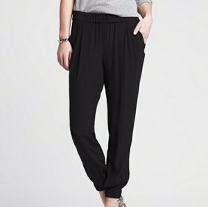 🖤Banana Republic Drapey Tuxedo Pants🖤